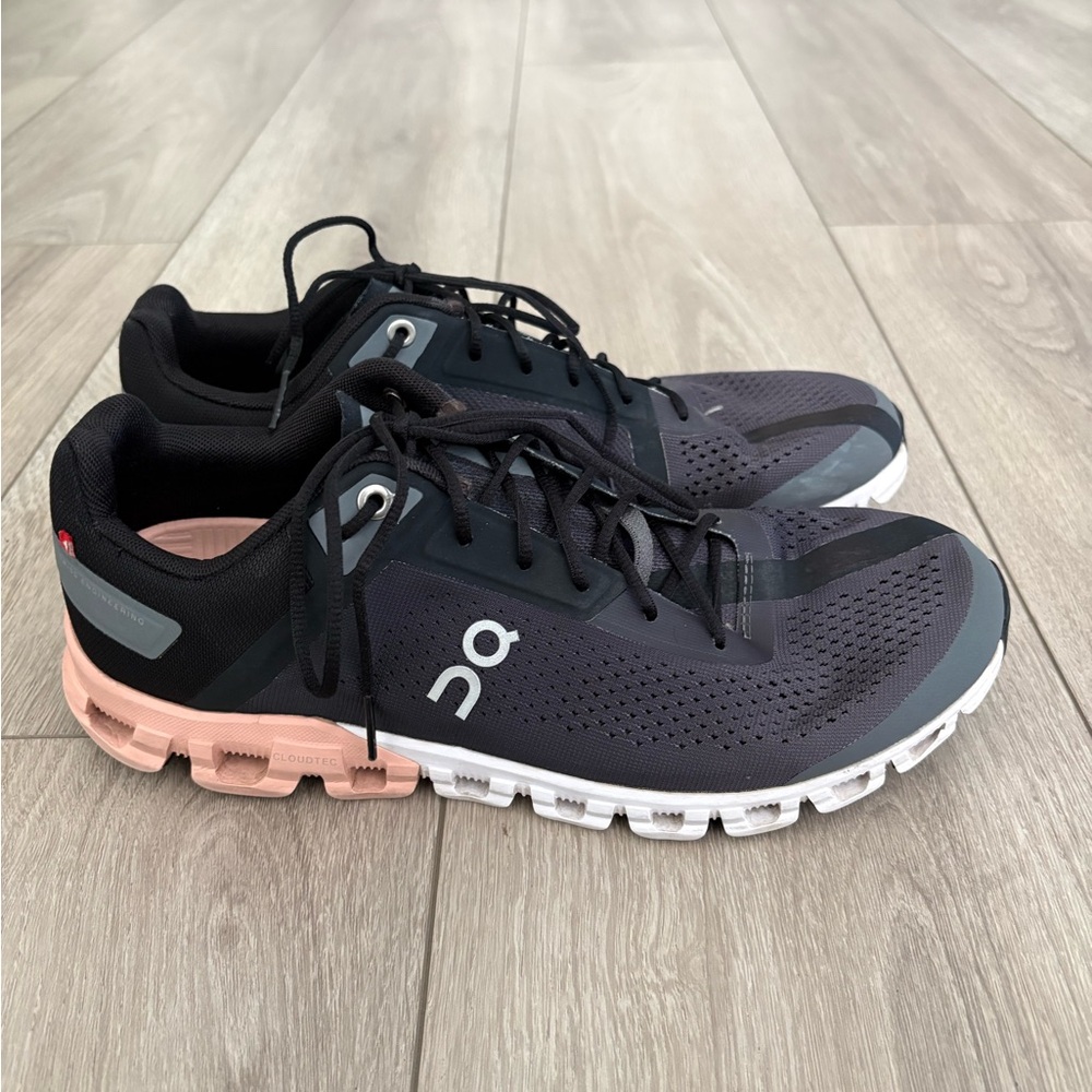 On Running Cloudflow Rock Rose Womens 9.5 Running Shoes Sneakers